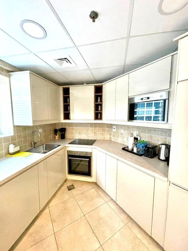 Others 4, Cozy 2 bedroom near metro in JLT, Dubai