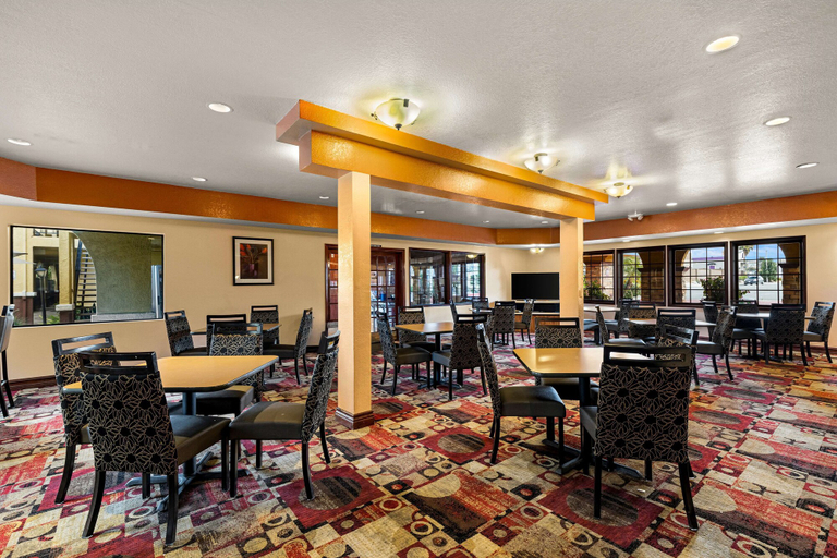 Food & Drinks 5, Best Western Moreno Hotel & Suites, Riverside
