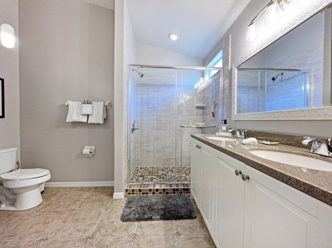 Bathroom, Bayswater Bliss 3 Bedroom Home by RedAwning, Polk