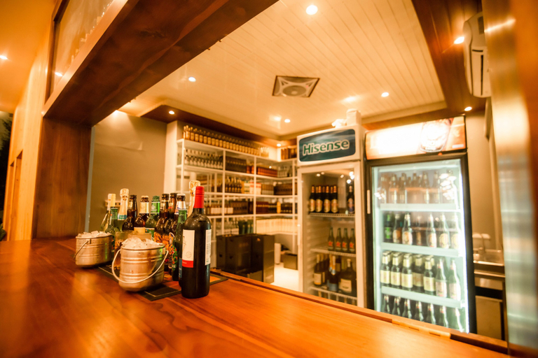 Food & Drinks 4, Royal Reach Udawalawe, Embilipitiya