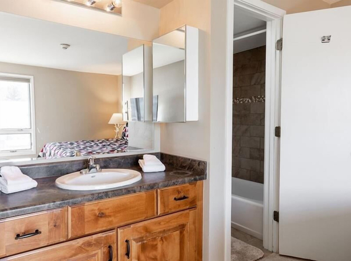 Bathroom 3, Breakaway West Convenient Condo Near Vail Village by RedAwning, Eagle