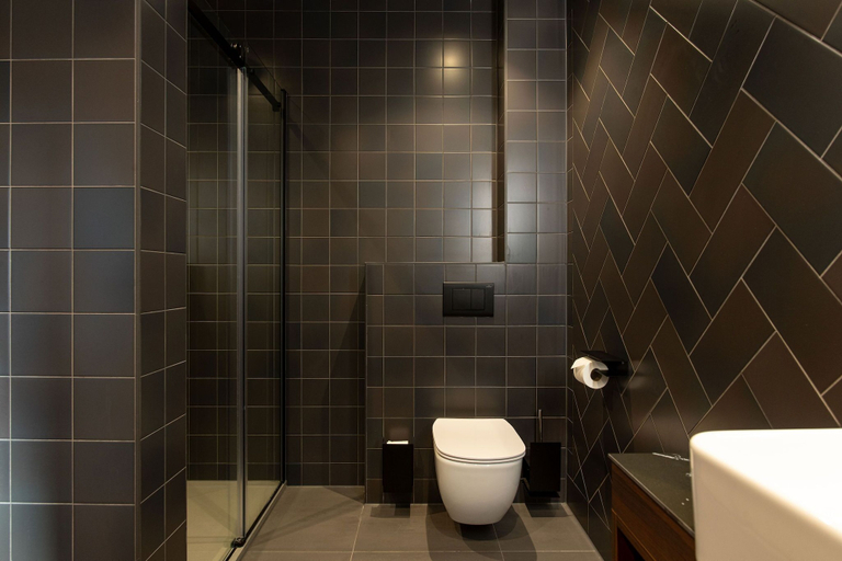 Bathroom 4, Alex Maastricht, Maastricht