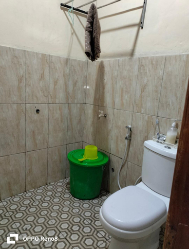 Bathroom 9