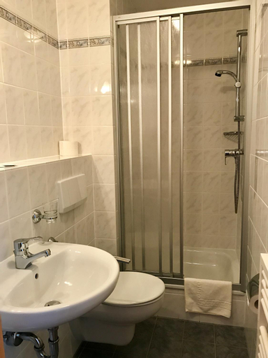 Bathroom 8