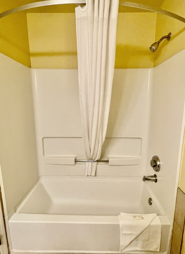 Bathroom 5, Suburban Studios Fort Myers Cape Coral, Lee