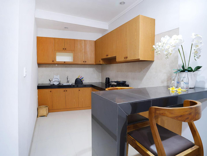 Dining Room 11
