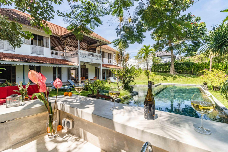 Sport & Beauty 2, 5bd Moroccan style luxury Villa in the heart of Canggu, Badung