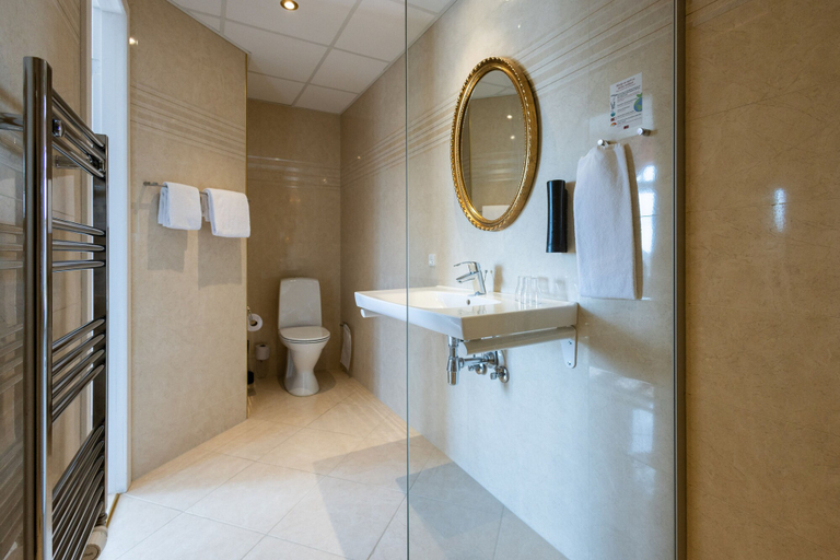 Bathroom 4, Milling Hotel Saxildhus, Kolding