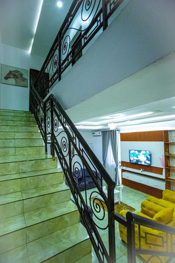 Others 4, Immaculate 3-bed Duplex Apartment in Lagos, Shomolu