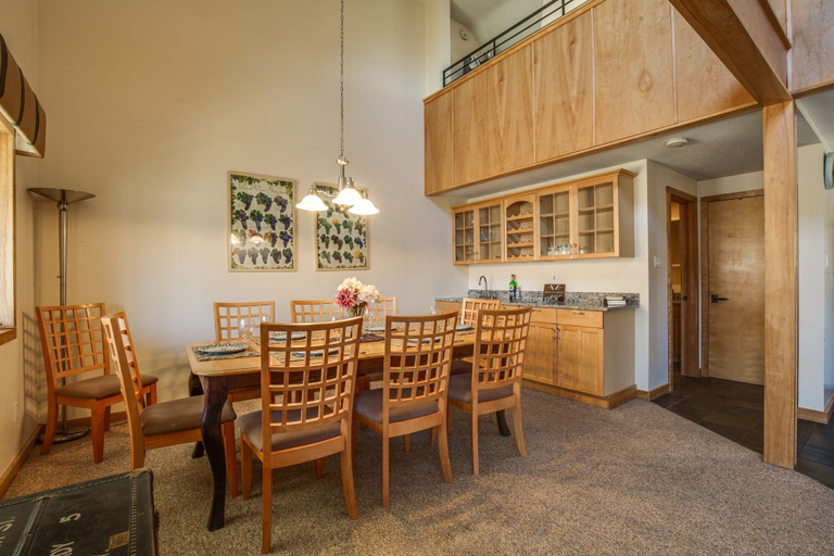 Others 5, Northbrook Condo 3 Bedroom Condo, Rutland