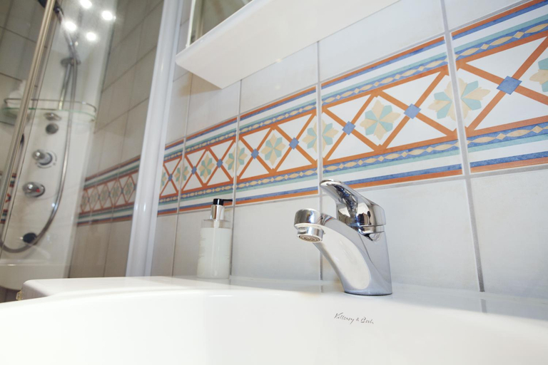 Bathroom 3, Hotel Bergschloßchen, Rhein-Hunsrück-Kreis