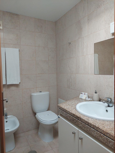 Bathroom 2, Varandas da Ria, Ílhavo