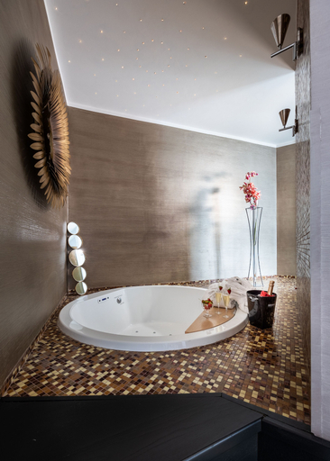 Bathroom 4, Dharma Luxury Hotel & Spa., Rome