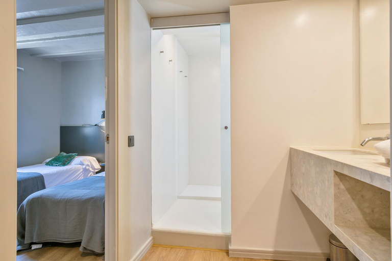 Bedroom, My Address in Plaza Real, Barcelona