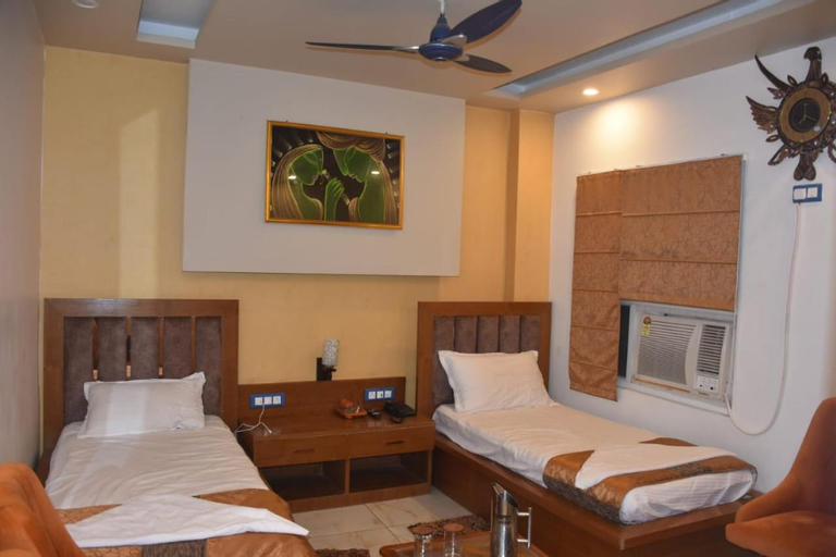 Bedroom 2, Hotel Prime Residency By BookingCare, Ballia
