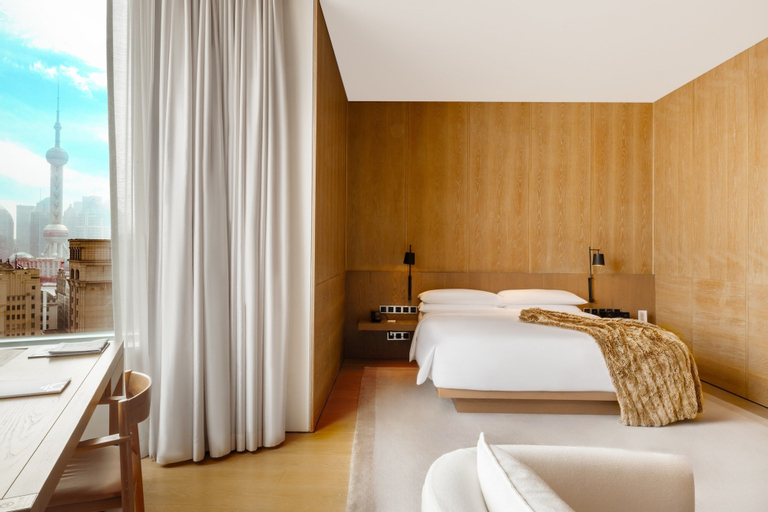 Bedroom 16