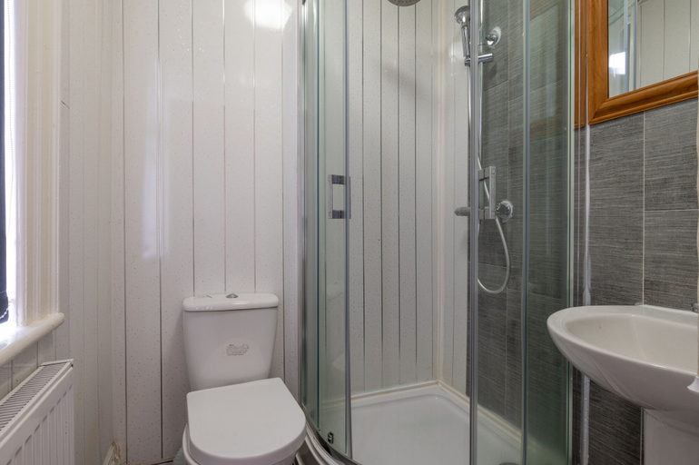 Bathroom, Fully Serviced 1-bed Studio8 in Coventry, Coventry