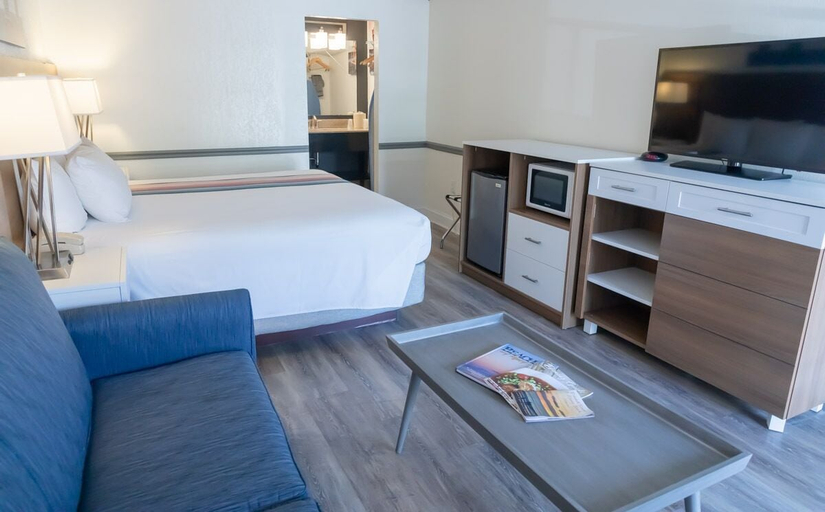 Bedroom 3, Admiral on Baltimore, Sussex