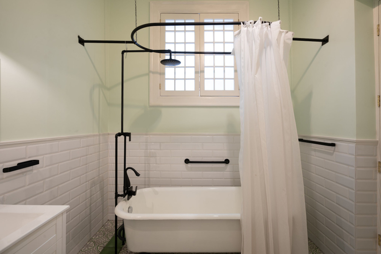 Bathroom 3, Casa Cáceres, Lima