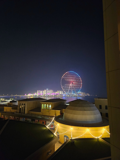 Others 3, Stylish 1BR with Serene Sea View, Dubai