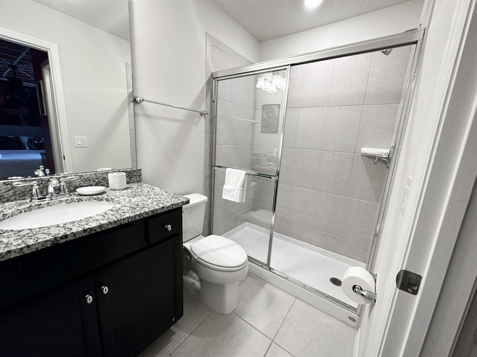 Bathroom 4, 2127lc- Windsor Island 10 Bedroom Home by RedAwning, Polk