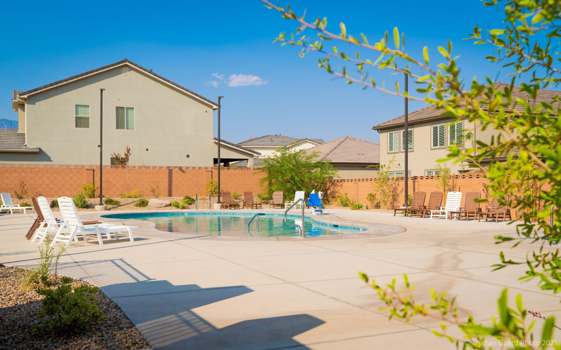 Pool 5, Casa At Ladera Resort 5 Bedroom Home by RedAwning, Washington