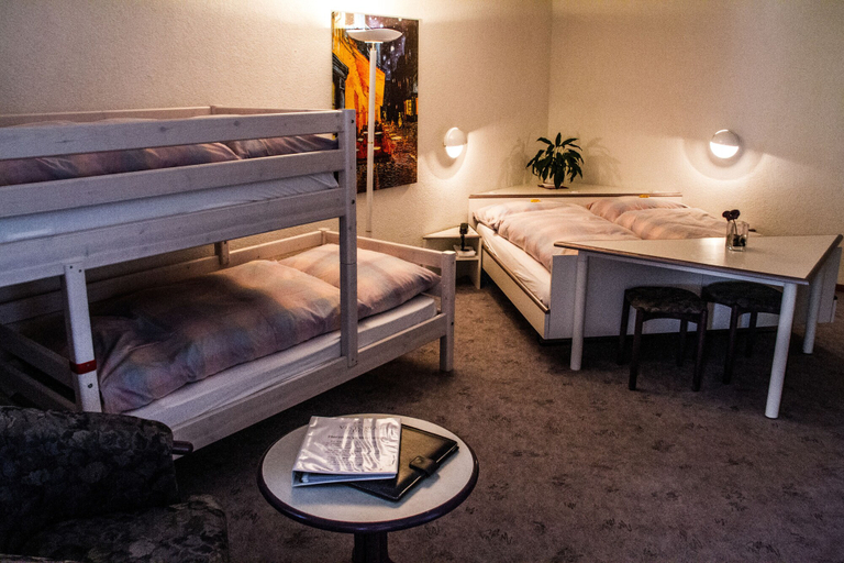 Bedroom 5, Viktoria Eden, Frutigen