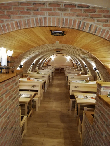 Food & Drinks 3, Rodinny wellness hotel U Langru, Břeclav