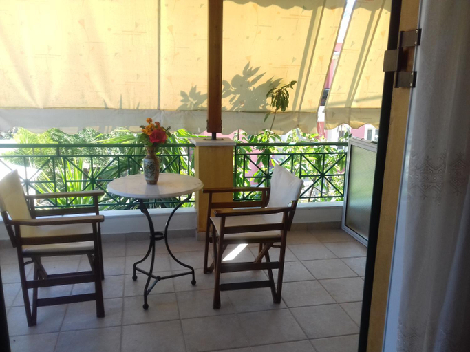 Others 4, Lenia Studios, Ionian Islands