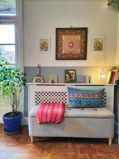 Others 4, Charming London With Balcony, London