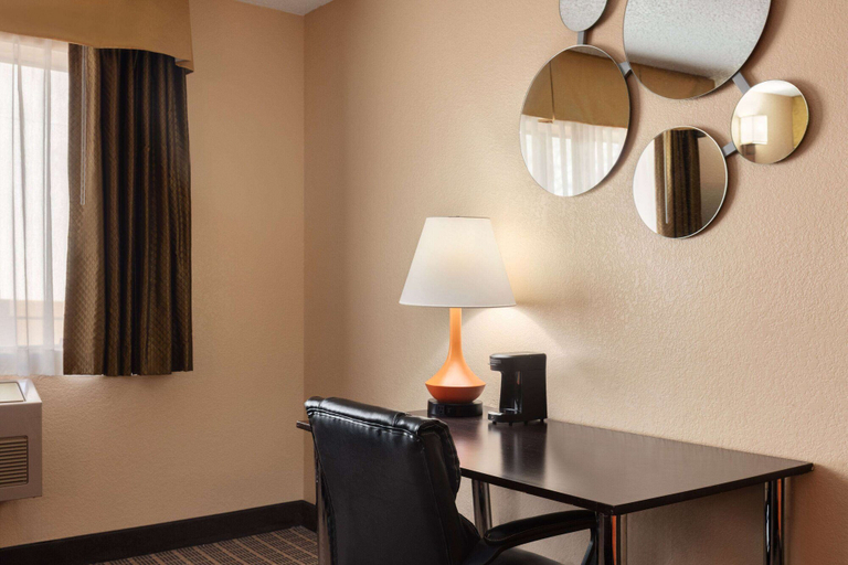 Others 5, Howard Johnson by Wyndham Williams, Coconino