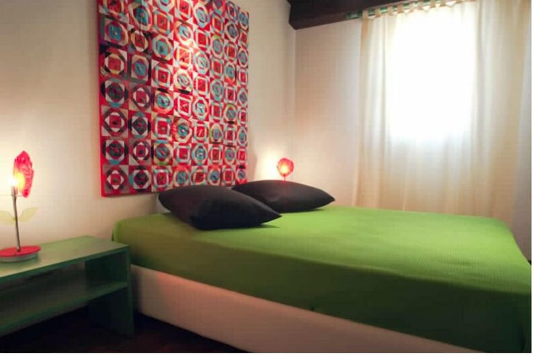 Bedroom 2, CASE VACANZE LA MATTANZA, Trapani