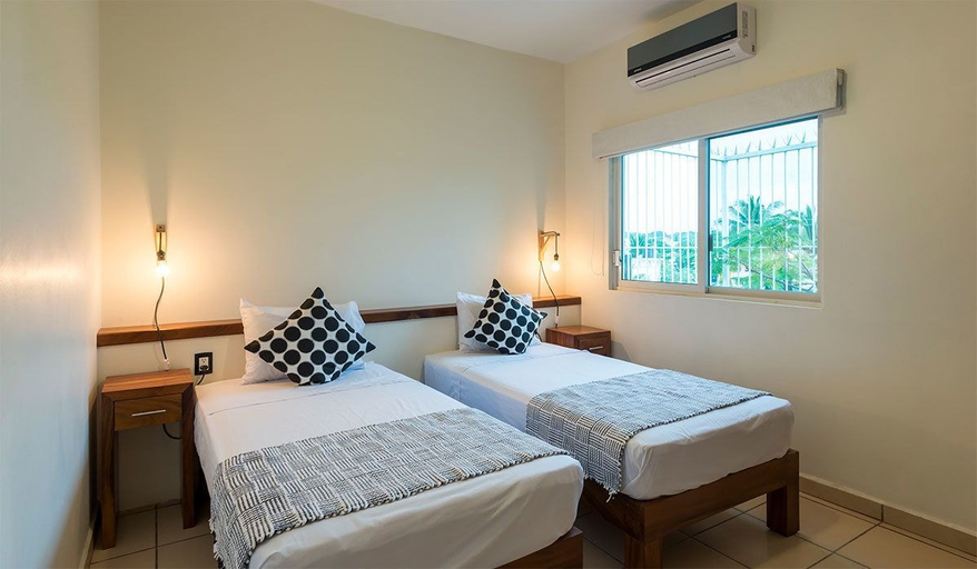 Bedroom 2, PUNTO MITA ECO SURF SUITES, Compostela