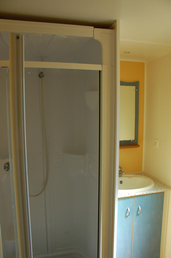 Bathroom 2, Camping Terra Alta, Tarragona