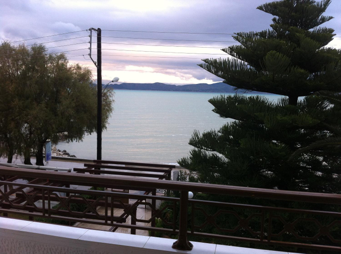 Others 3, Chris Studios & Apartments, Peloponnese
