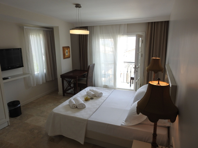 Bedroom 5, Kucukkoy Hotel, Ayvalık