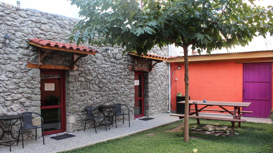 Others 2, Meteora Central Hostel, Thessaly