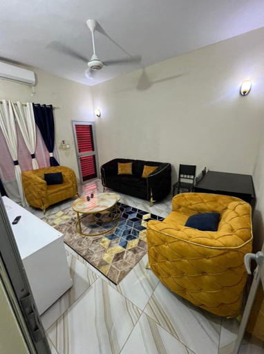 Others 4, Residence in Tounkaranké, Bamako