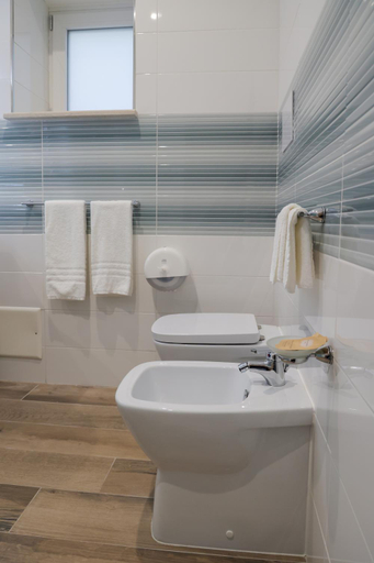 Bathroom, Lvna Telesia, Benevento