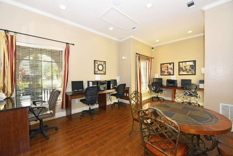 Others 5, Under The Palms 3 Bedroom Condo by RedAwning, Polk