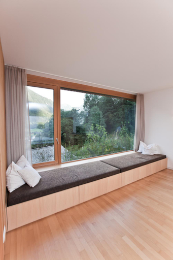 Bedroom 2, Aparthotel Saladina direkt an der Talstation, Bludenz
