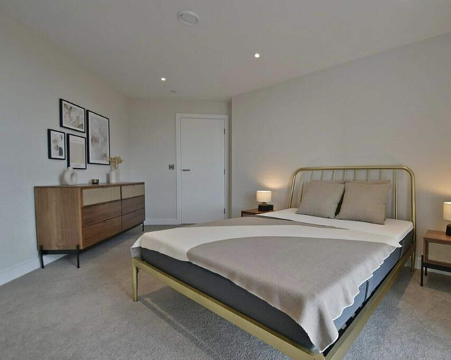 Bedroom 2, Top Floor 3-bed Penthouse in Manchester, Manchester