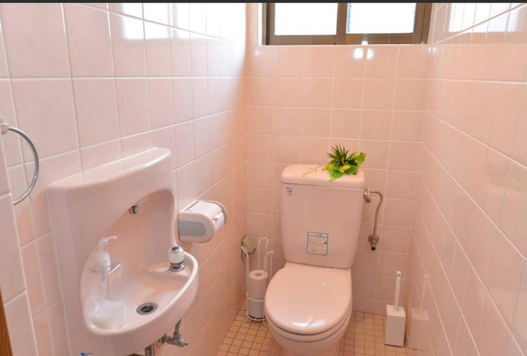 Bathroom 3, B14【Wing Mihama】5 Bedroom near Beach, Shop & Rest., Chatan