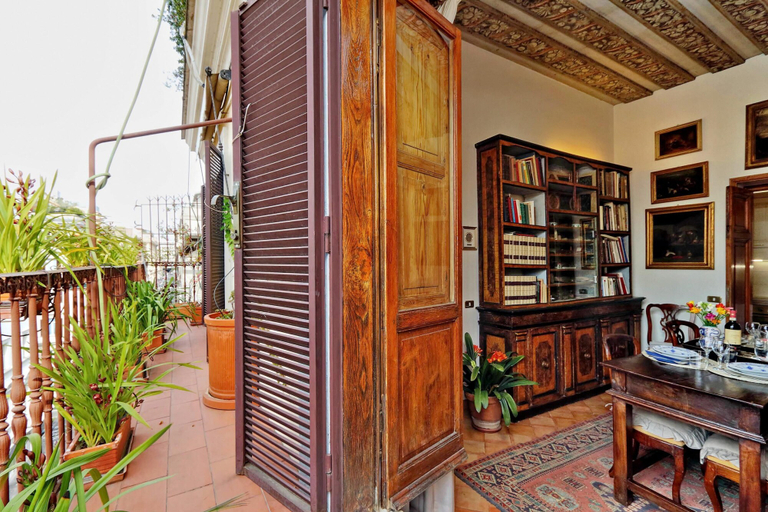Room 4, Treasurerome Colosseum Terrace 2BR, Rome