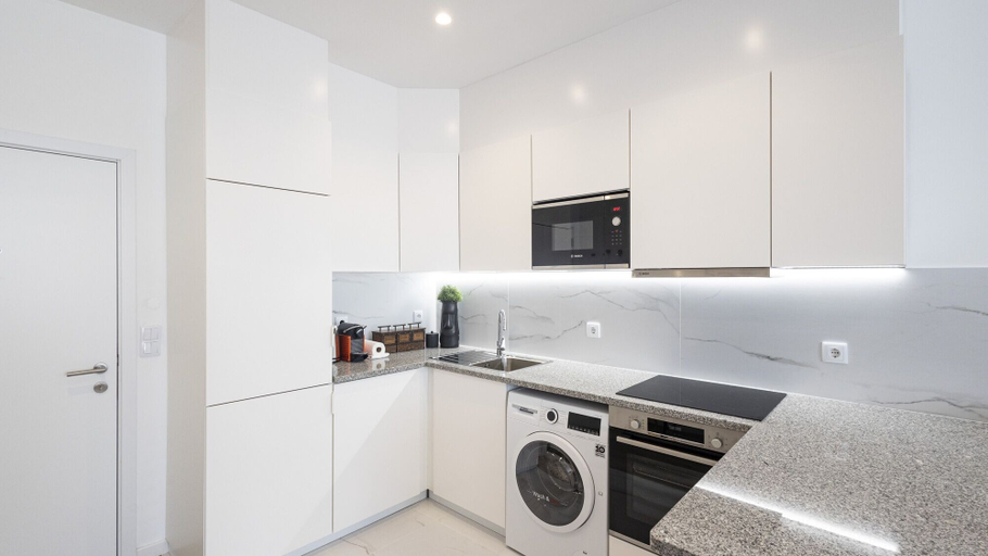 Others 5, Skyline Lofts by LovelyStay, Matosinhos