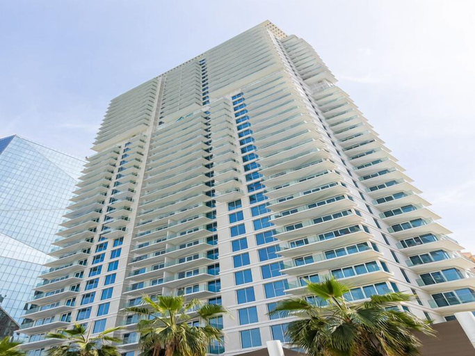 Exterior, Luxurious 1BR Oasis Panoramic Views, Dubai