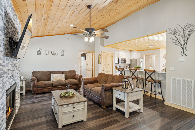 Others 5, Majestic Valley View 3 Bedroom Cabin by RedAwning, Sevier