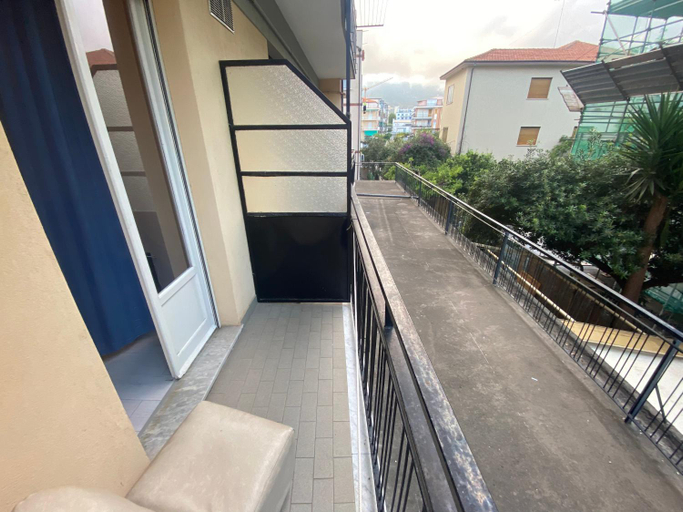 Others 5, Hotel La Pergola, Savona
