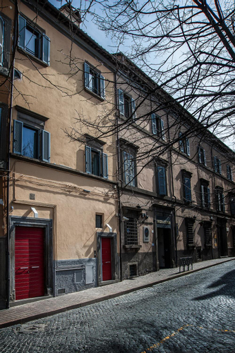 Exterior 12