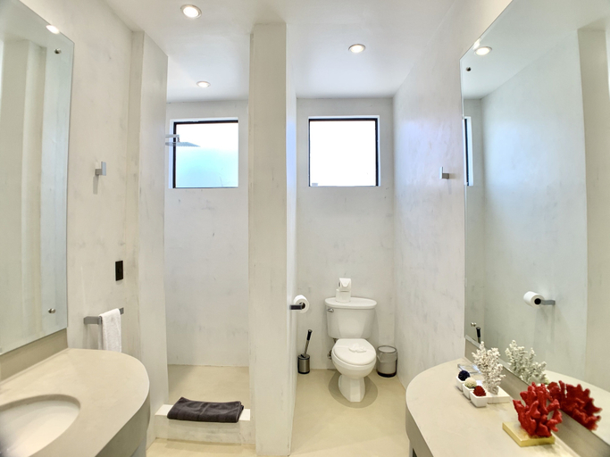 Bathroom 3, Modern Beachfront Paradise - Hermosa Palms 8 by RedAwning, Garabito
